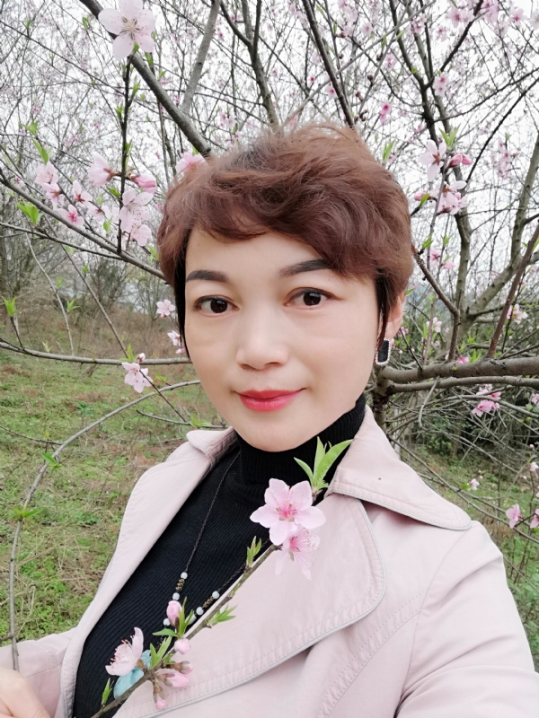 转角遇到你的第一张照片--鞍山相亲服务中心