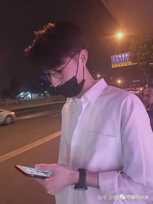 情圣的第二张照片--鞍山相亲服务中心