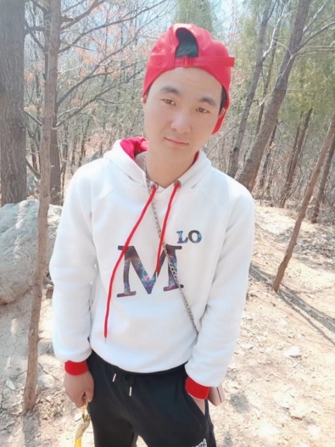 天赐人生的第一张照片--鞍山相亲服务中心