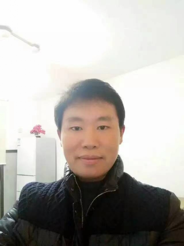 擎天柱的第一张照片--鞍山相亲服务中心