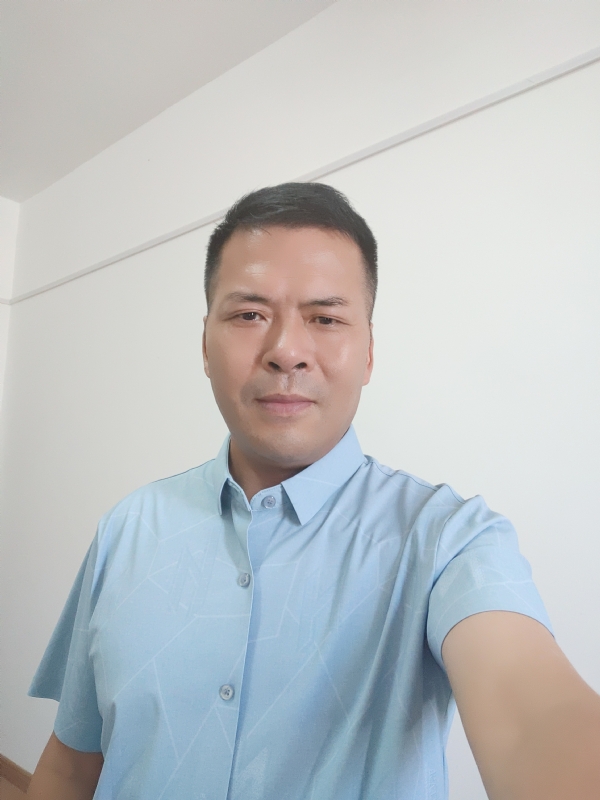 牵挂的第一张照片--鞍山相亲服务中心