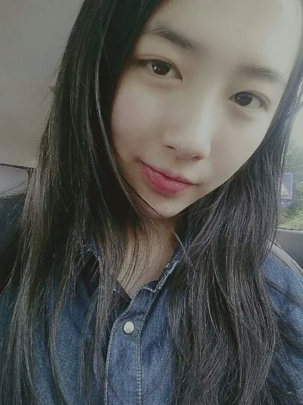 小她的第一张照片--鞍山相亲服务中心