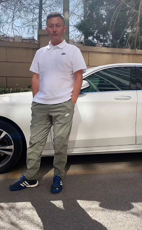 撕心裂肺的第一张照片--鞍山相亲服务中心