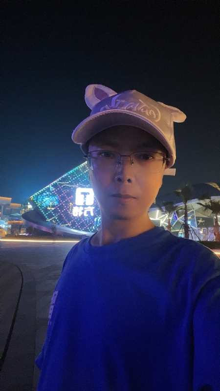 富贵使我们相遇的第一张照片--鞍山相亲服务中心