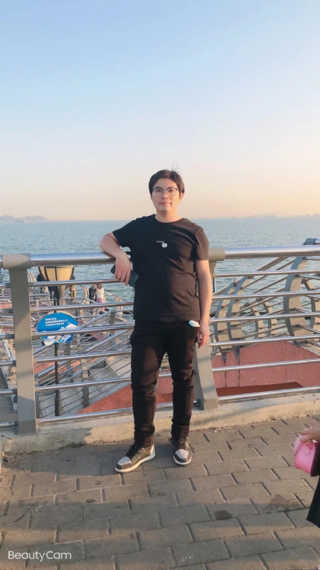 陆迅的第二张照片--鞍山相亲服务中心