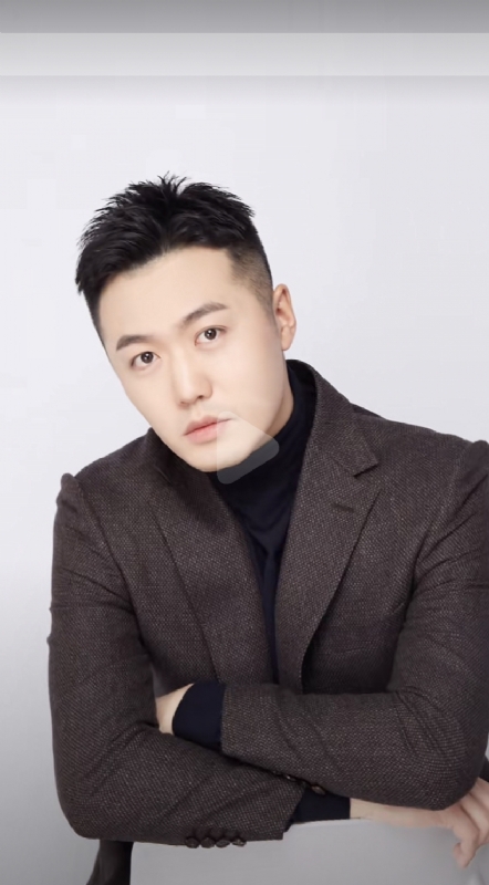 杨天枭的第二张照片--鞍山相亲服务中心