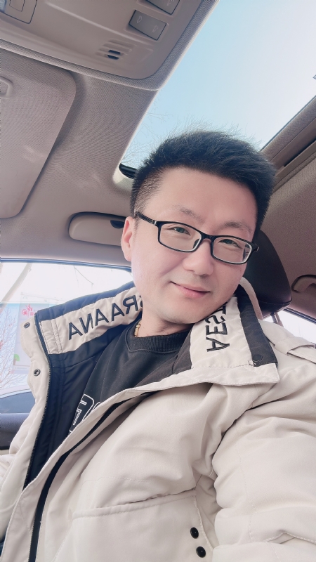 不离不弃的第二张照片--鞍山相亲服务中心