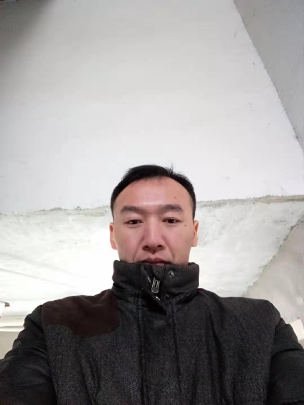 孤狼的第三张照片--鞍山相亲服务中心