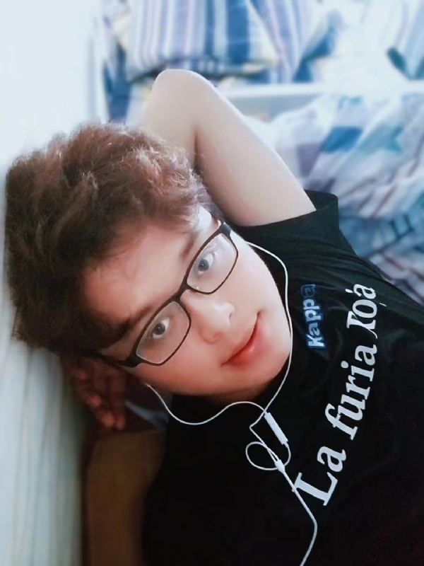 默铭芷的第一张照片--鞍山相亲服务中心