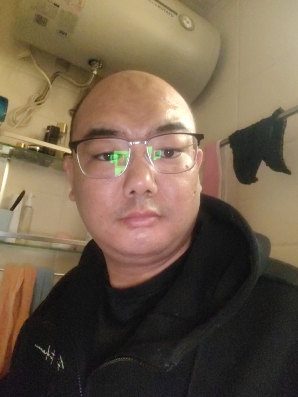 小胖子的第一张照片--鞍山相亲服务中心