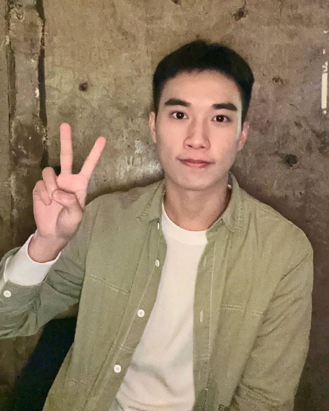 油菜花的第二张照片--鞍山相亲服务中心