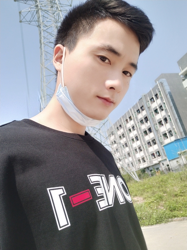 何凡的第一张照片--鞍山相亲服务中心