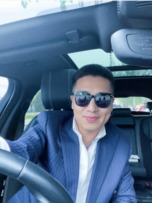 Andy的第一张照片--鞍山相亲服务中心