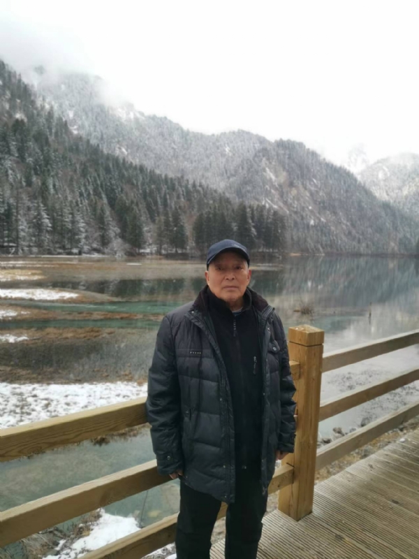 虎笑的第一张照片--鞍山相亲服务中心