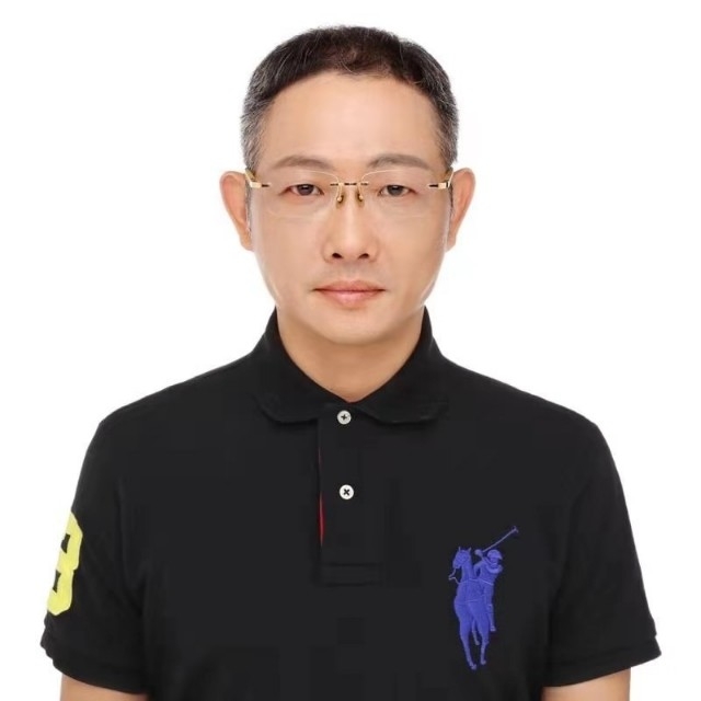 邱先森的第一张照片--鞍山相亲服务中心