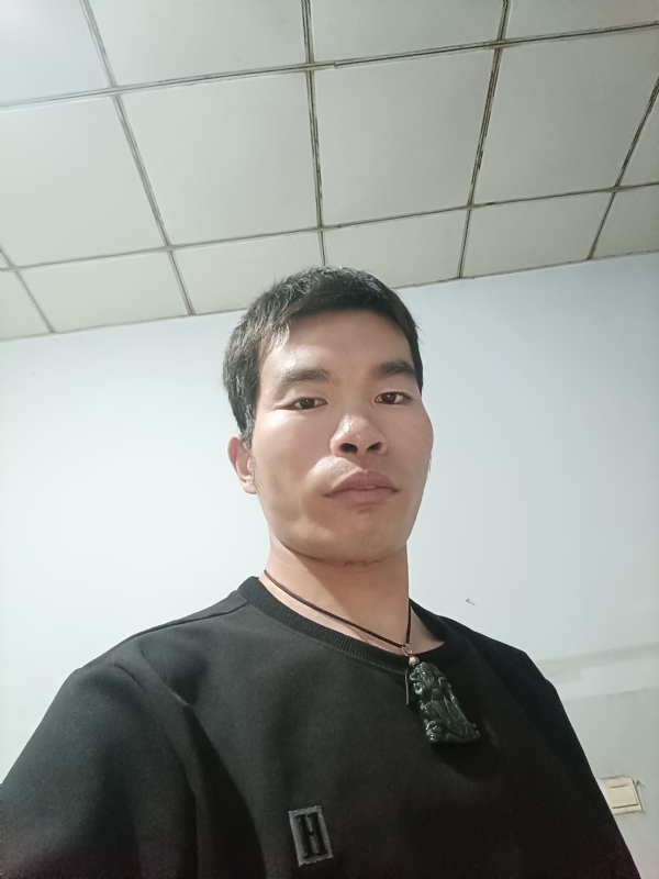 小松(11)的第二张照片--鞍山相亲服务中心