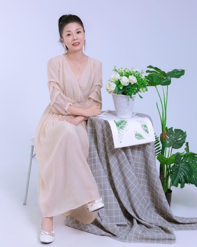 Anna的第一张照片--鞍山相亲服务中心