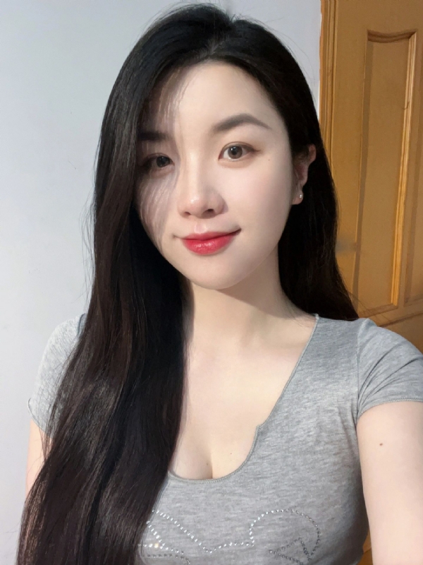 乔乔在寻爱的第一张照片--鞍山相亲服务中心