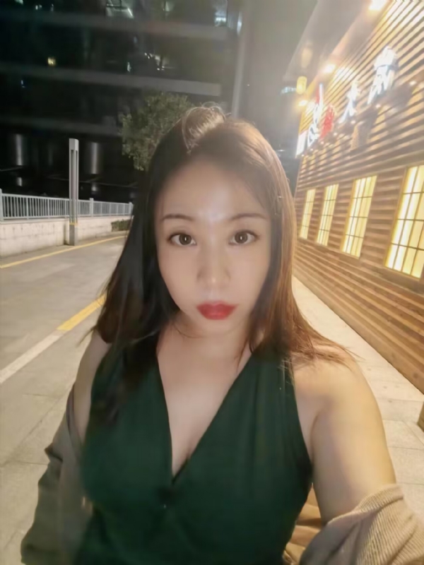 叶子青青的第三张照片--鞍山相亲服务中心