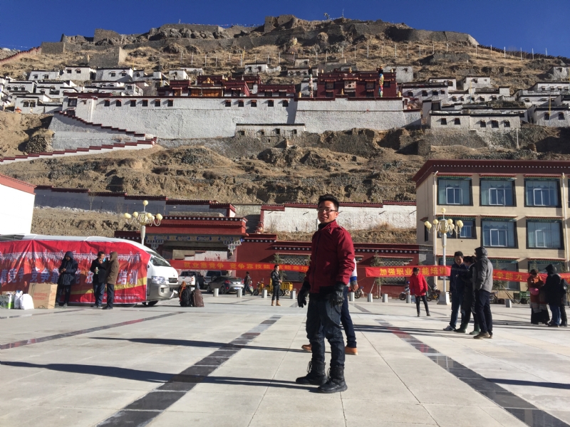 转身的第七张照片--鞍山相亲服务中心