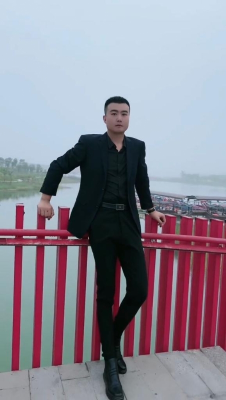 Albert的第二张照片--鞍山相亲服务中心