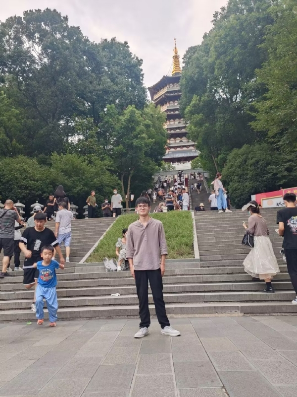 阳光男孩的第五张照片--鞍山相亲服务中心