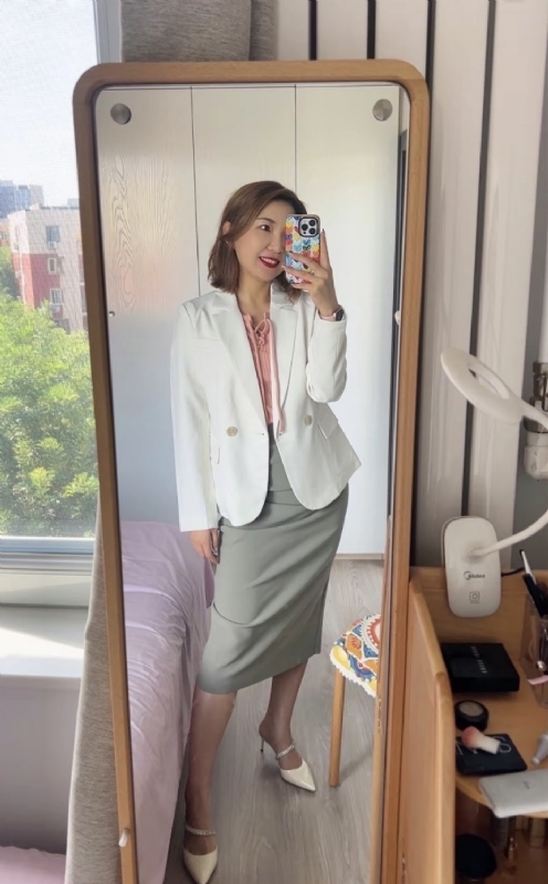 丽波的第三张照片--鞍山相亲服务中心