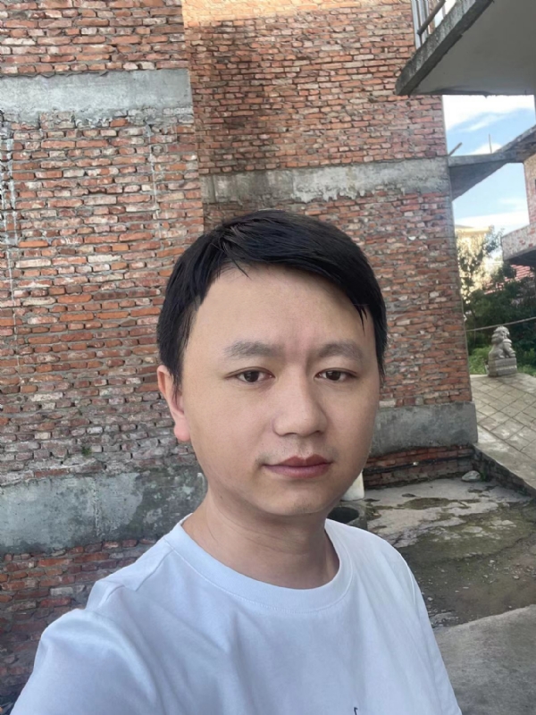 行人的第一张照片--鞍山相亲服务中心