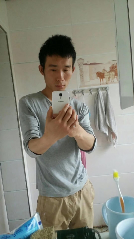 蔚蓝天空的第一张照片--鞍山相亲服务中心