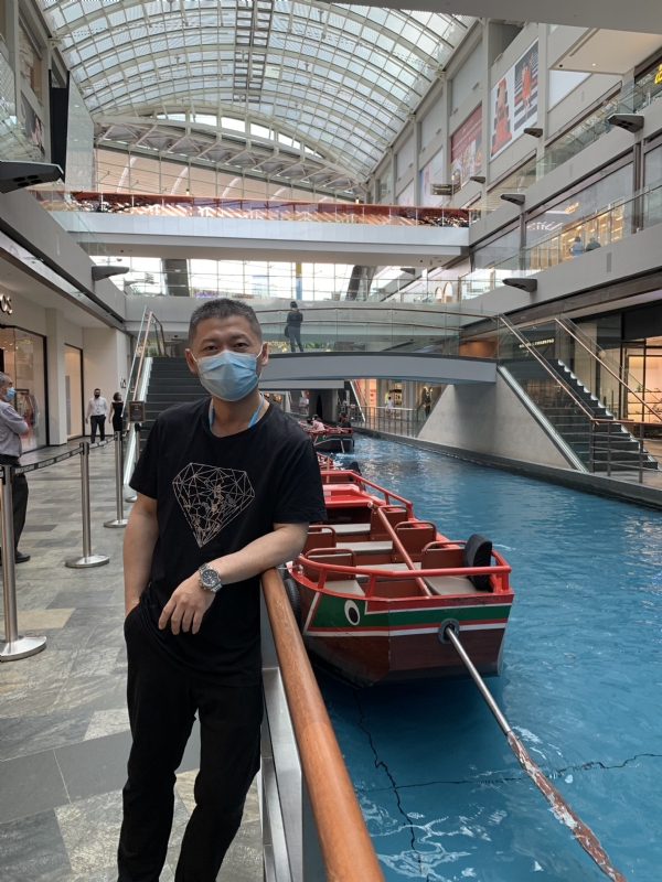 冬天的第一张照片--鞍山相亲服务中心