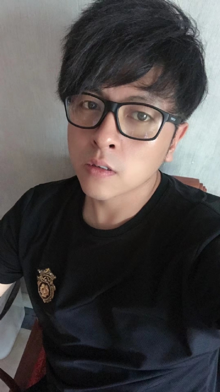 爱你永远不容易的第一张照片--鞍山相亲服务中心