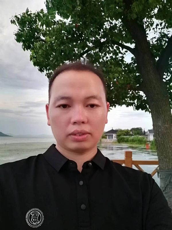 一起说晚安的第一张照片--鞍山相亲服务中心