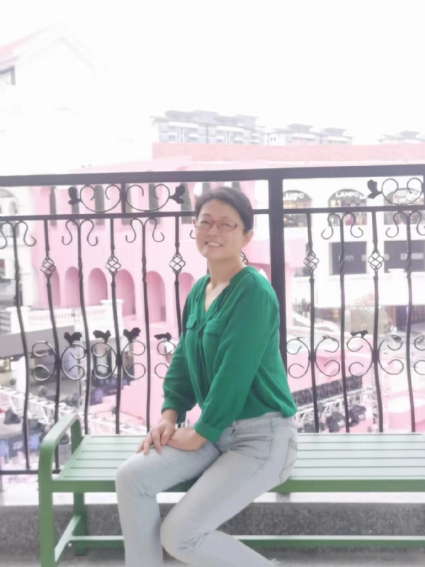 丽华的第四张照片--鞍山相亲服务中心