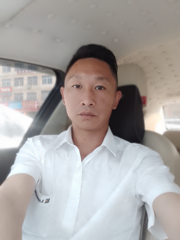 其实都没有的第一张照片--鞍山相亲服务中心