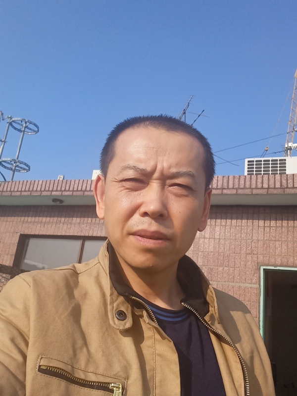 红尘逐浪的第一张照片--鞍山相亲服务中心