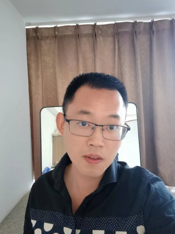 lips11的第一张照片--鞍山相亲服务中心