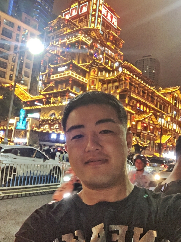 钢铁侠的第一张照片--鞍山相亲服务中心