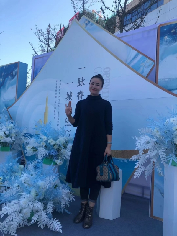 英子的第一张照片--鞍山相亲服务中心