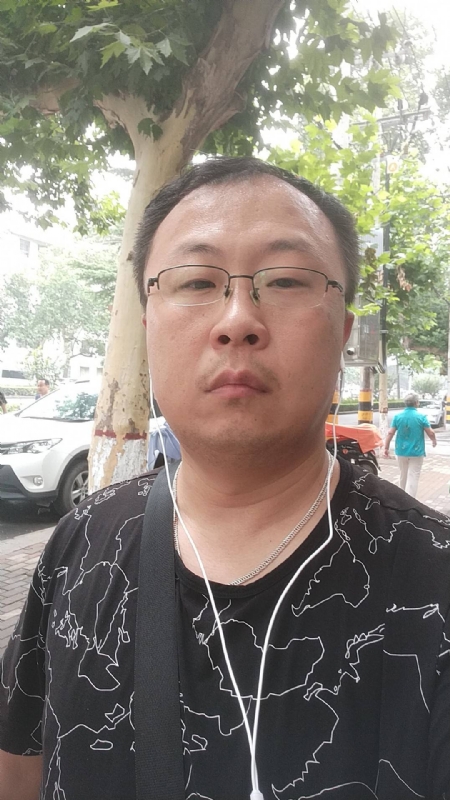 飘逸的星辰的第一张照片--鞍山相亲服务中心