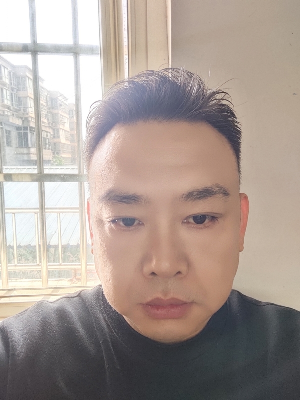 爱人先爱己的第一张照片--鞍山相亲服务中心