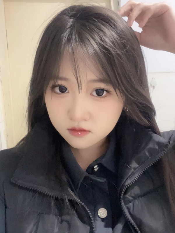 荣荣的第一张照片--鞍山相亲服务中心