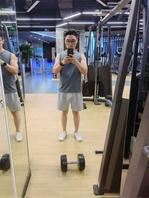 超哥的第二张照片--鞍山相亲服务中心