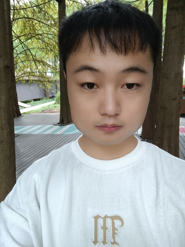 故人似的第一张照片--鞍山相亲服务中心