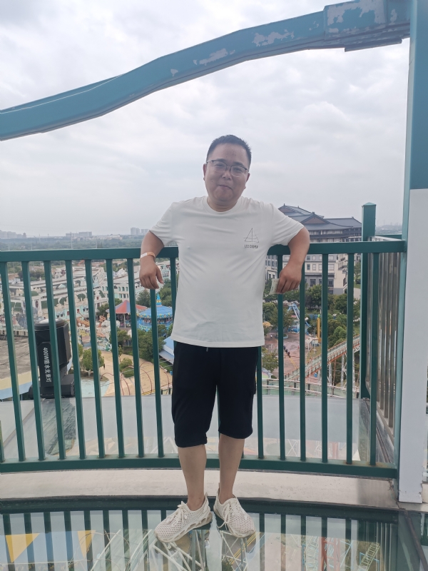 飞哥的第一张照片--鞍山相亲服务中心