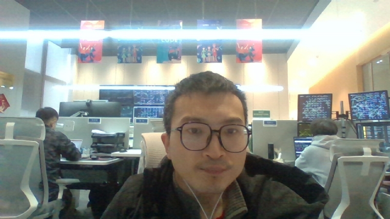 飞翔的蜻蜓的第一张照片--鞍山相亲服务中心