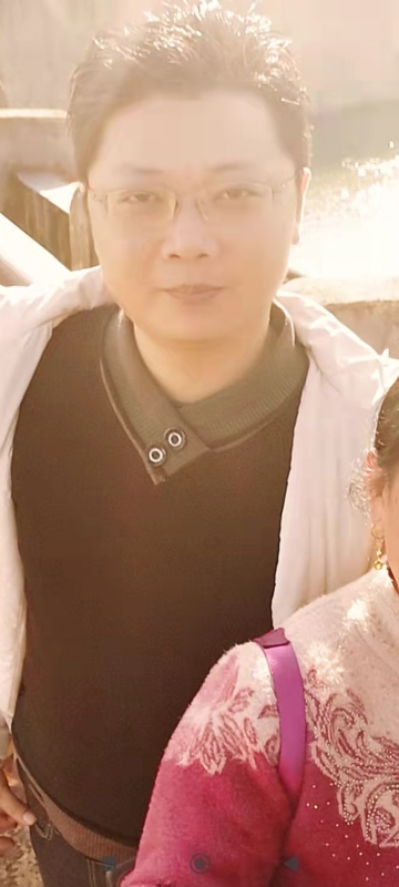 邓生的第二张照片--鞍山相亲服务中心