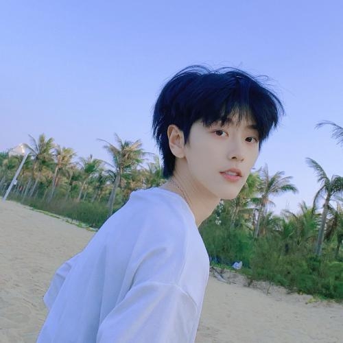 允执其中2024的第一张照片--鞍山相亲服务中心