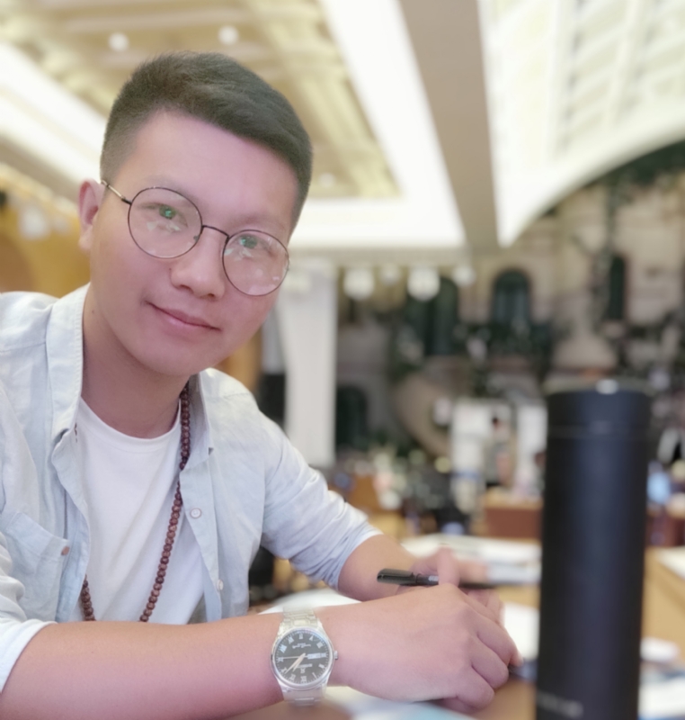 黄先生的第一张照片--鞍山相亲服务中心