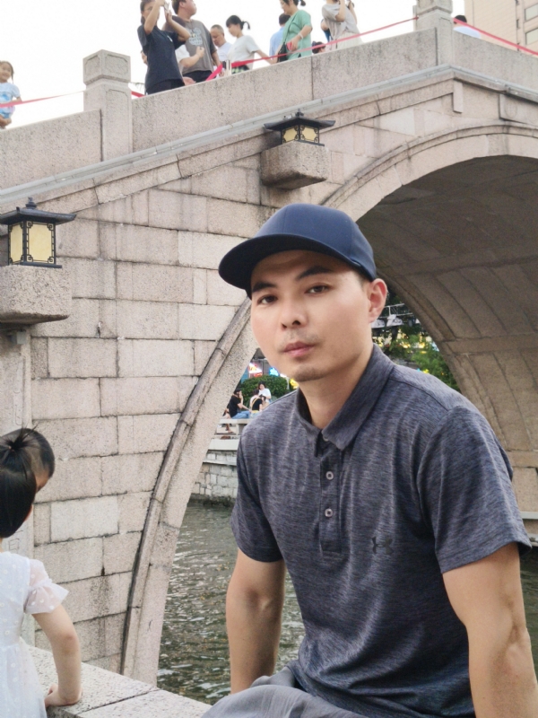 十八星格的第九张照片--鞍山相亲服务中心