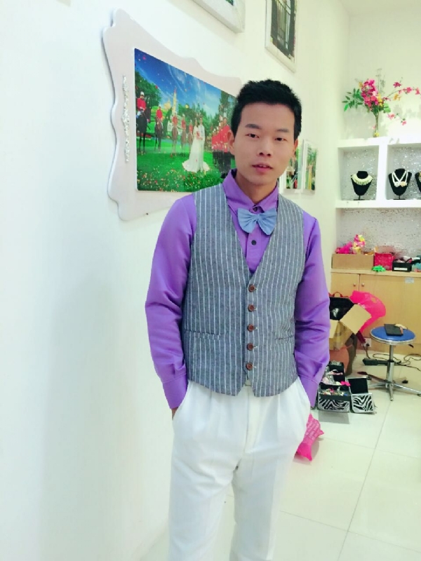 晚星的第一张照片--鞍山相亲服务中心